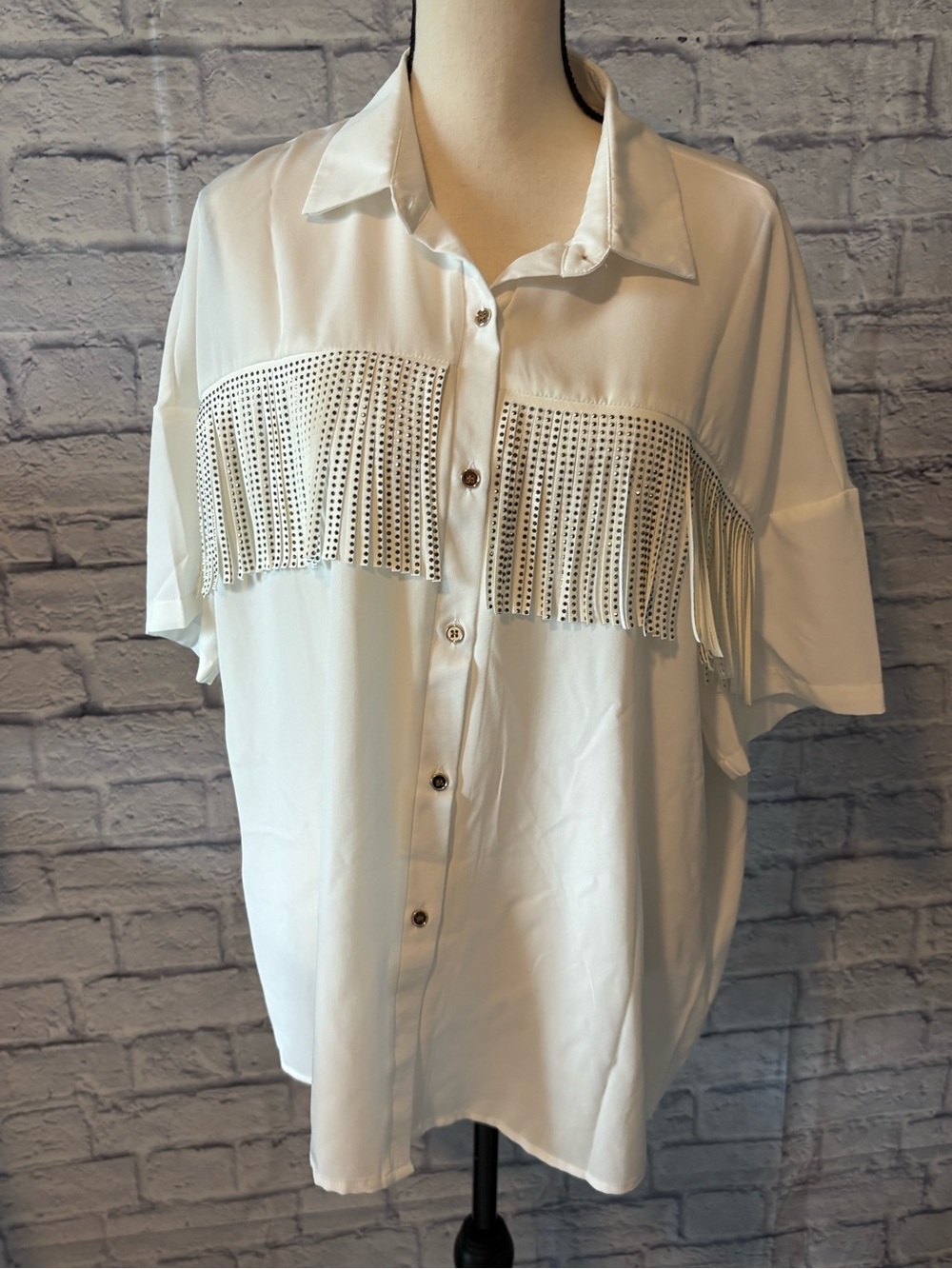 Women's White Fringe-Trim Button-Front Blouse